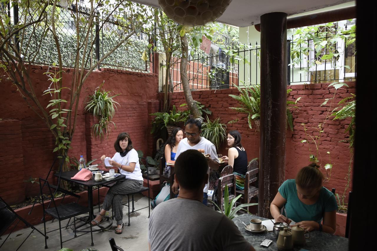 Beehive Hostel Kathmandu Exterior foto