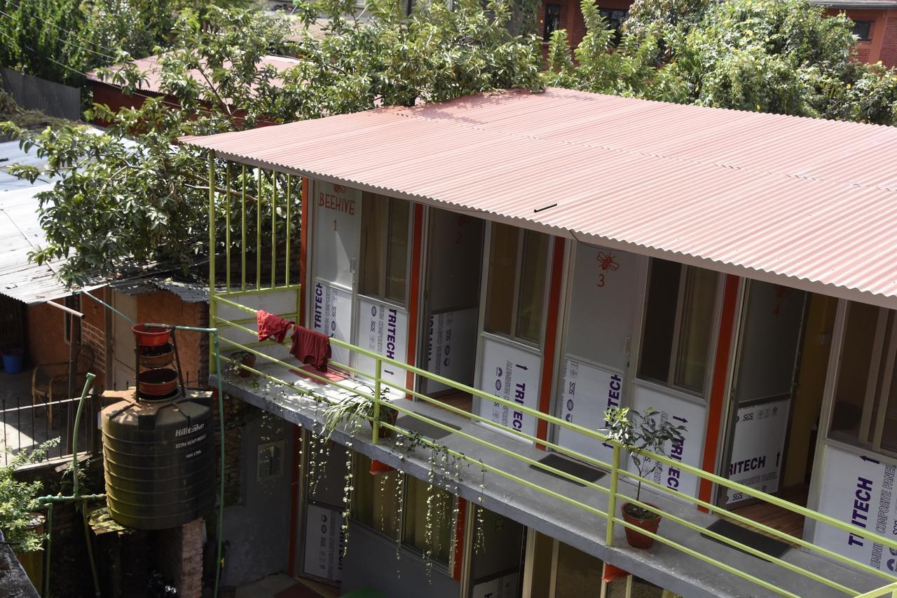 Beehive Hostel Kathmandu Exterior foto