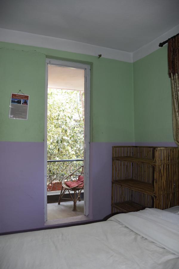 Beehive Hostel Kathmandu Exterior foto