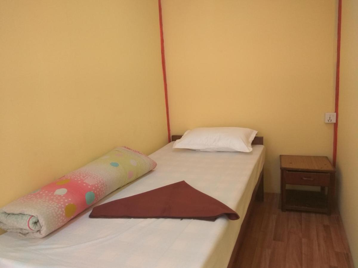 Beehive Hostel Kathmandu Exterior foto